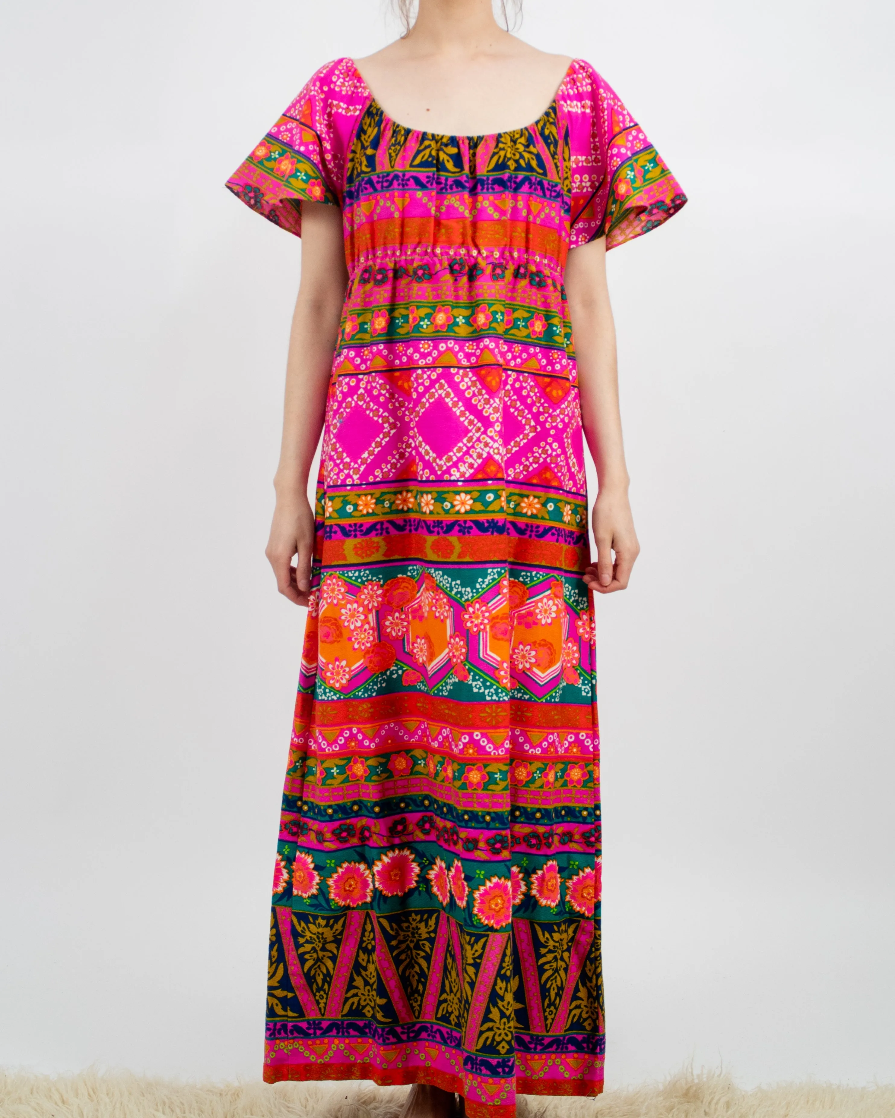 1970s Bright and Vibrant Pink and Orange Hawaiian Maxi Dress