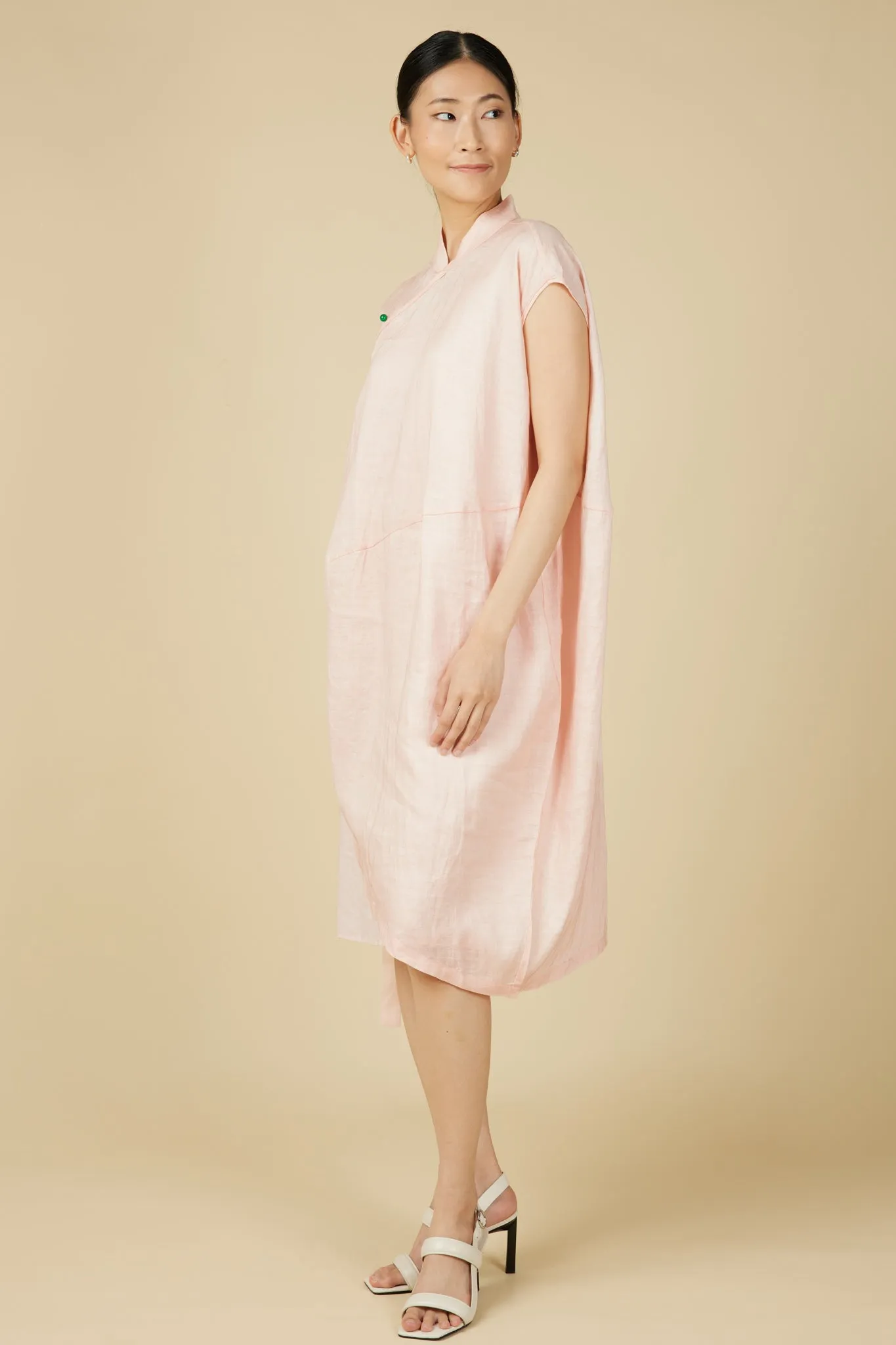 Cheongsam Cocoon Dress in Light Pink