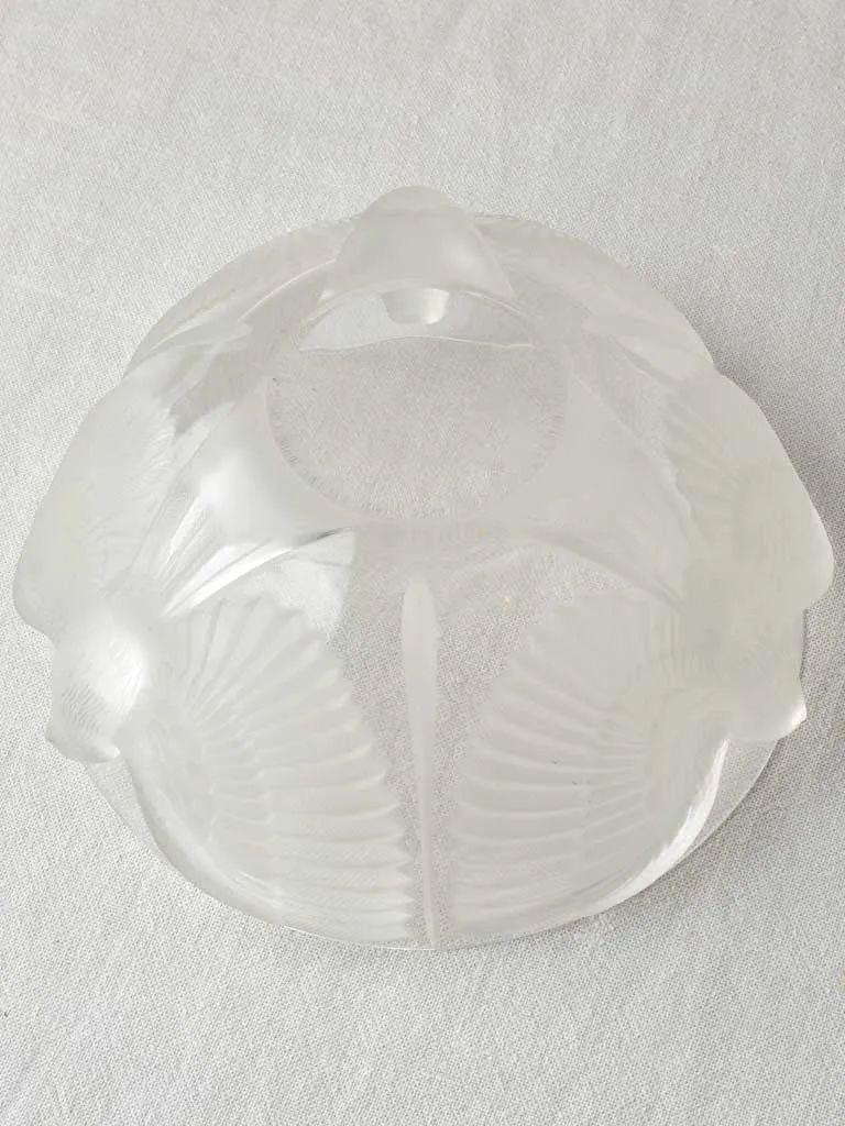 Crystal salad bowl with 3 doves - 1920s - 10¾"