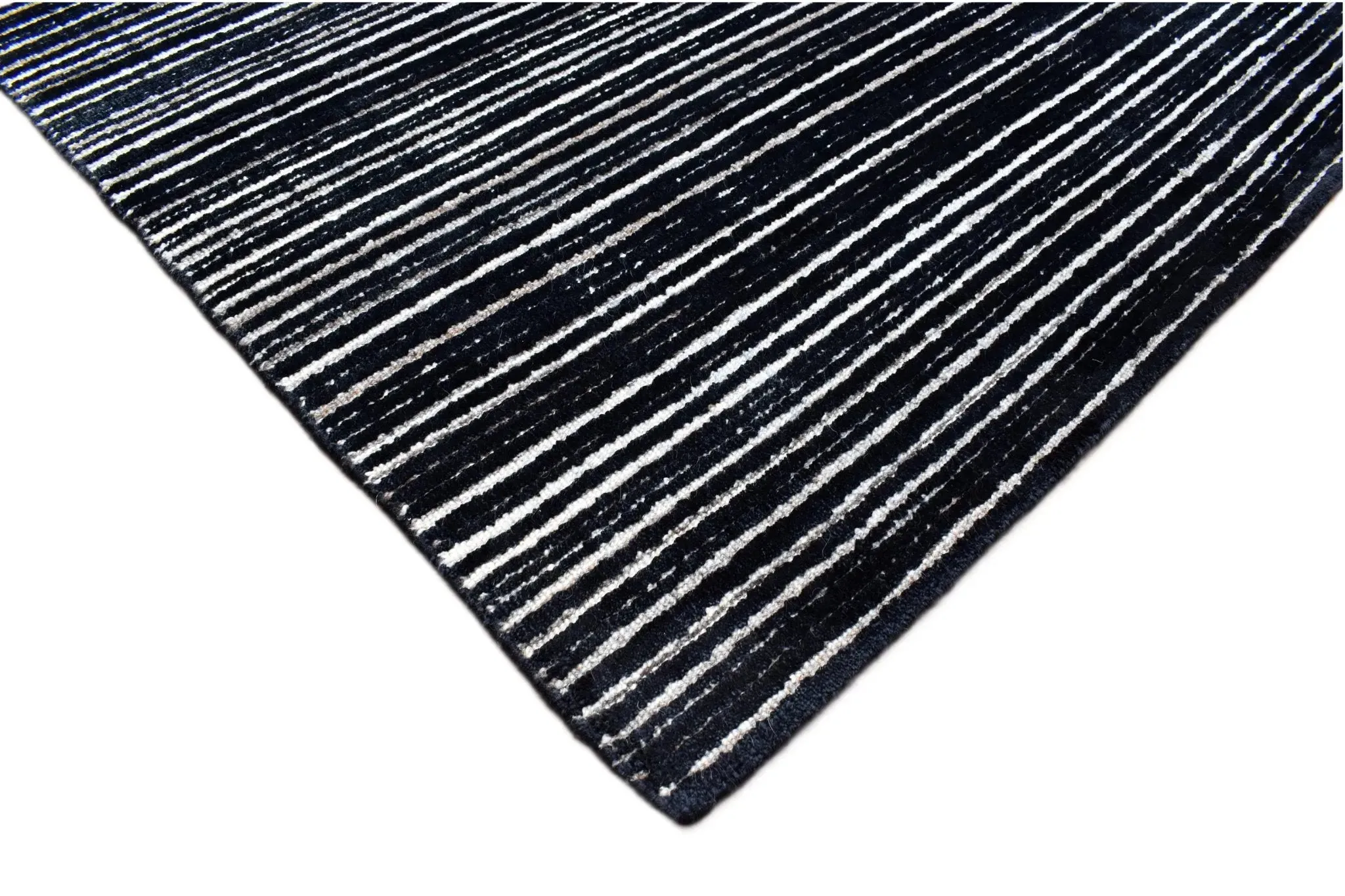 Eccentric Lines 110 Charcoal Rug