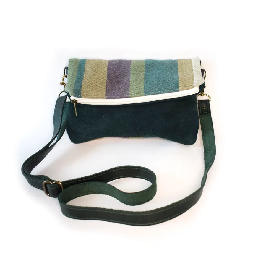 Fundamental Crossbody in Jacaranda