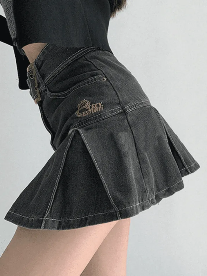 Joskaa Buckle Belt Pleated Denim Mini Skirt