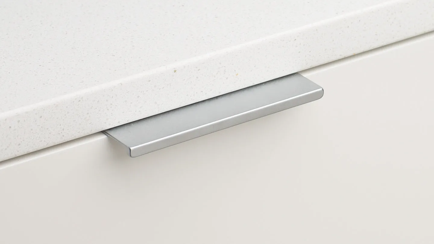 KETHY DL408 CABINET EDGE PULL 32MM