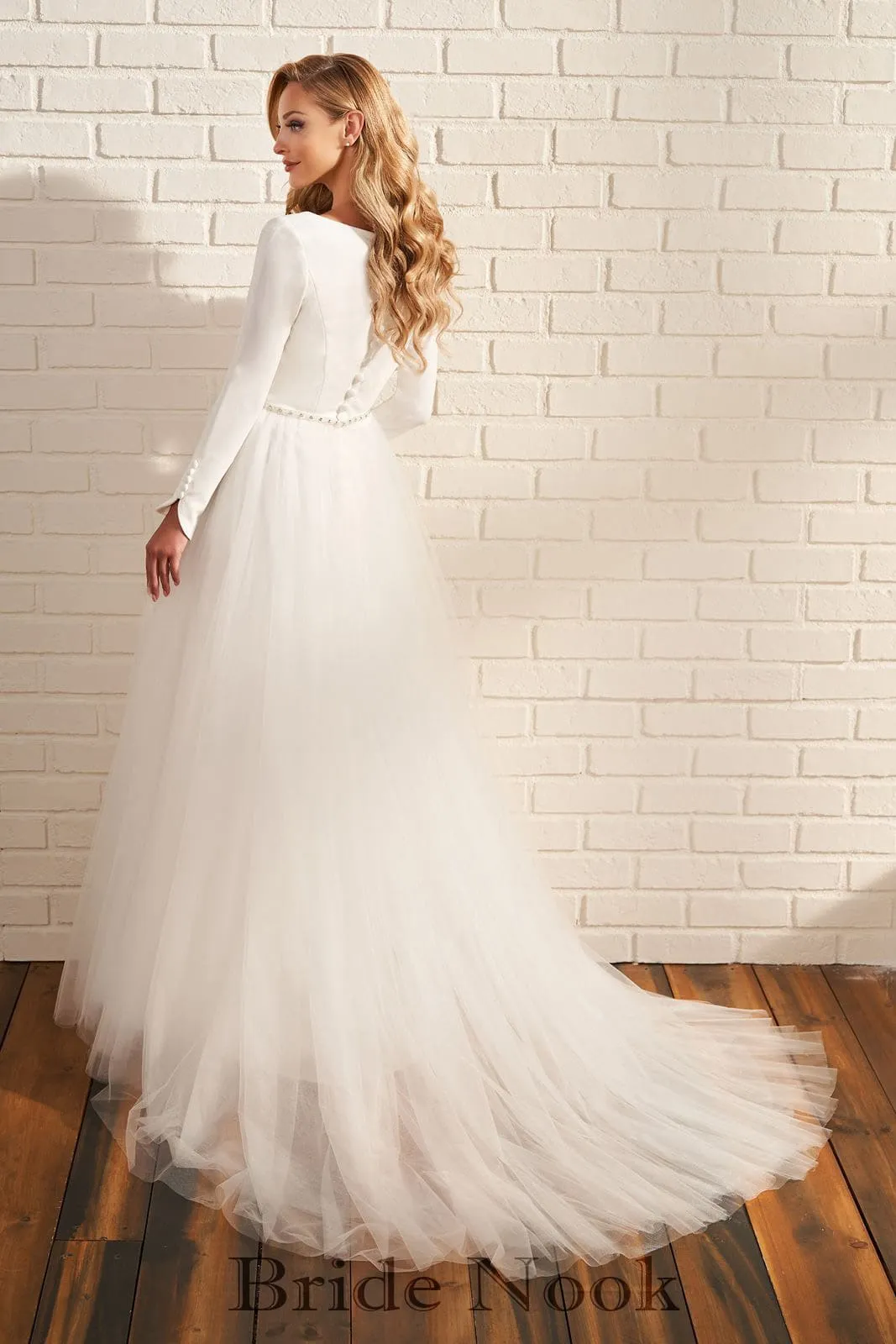 Long Sleeve Tulle Skirt Modest Wedding Dress | Bride Nook