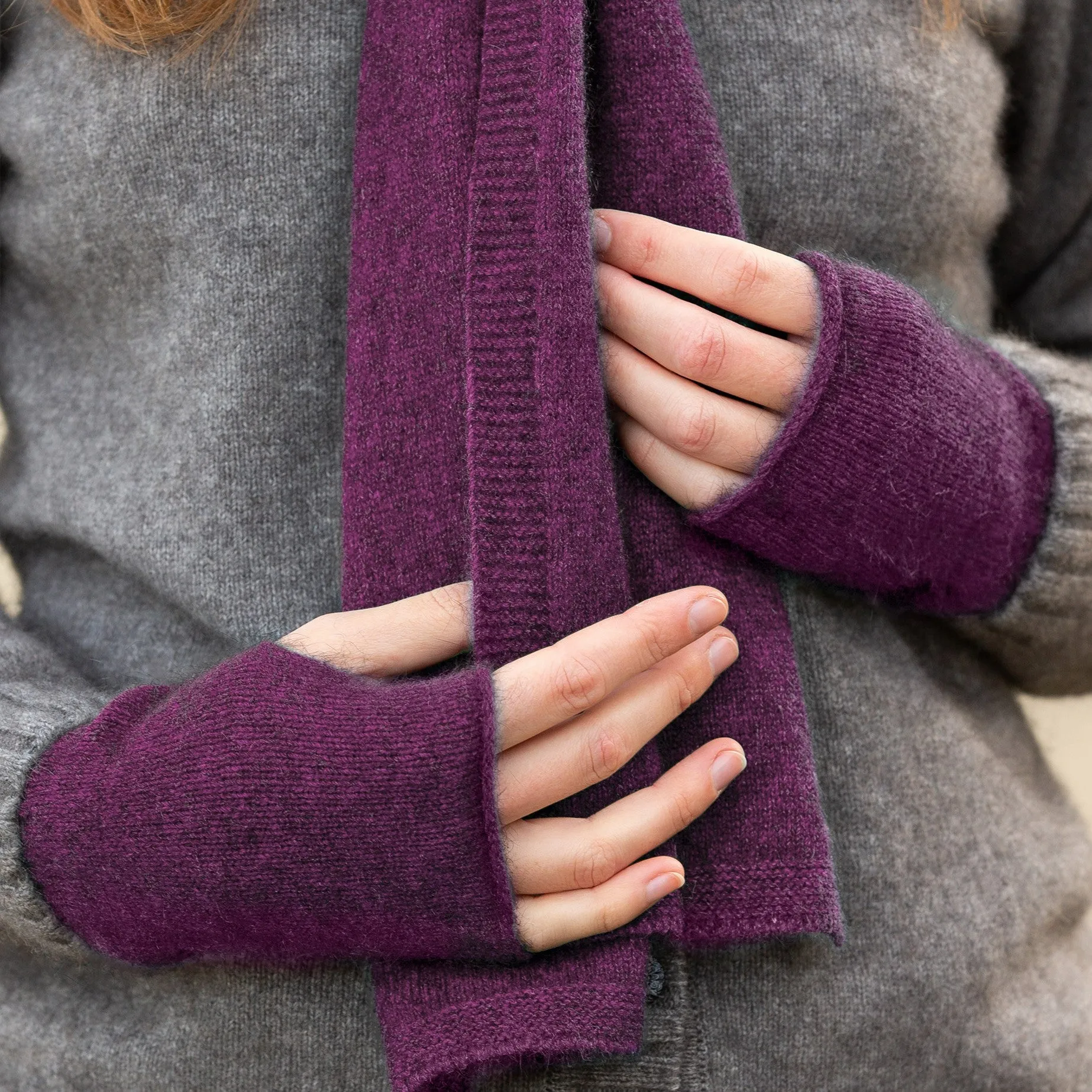 Noble Wilde Possum Merino Hand Warmer