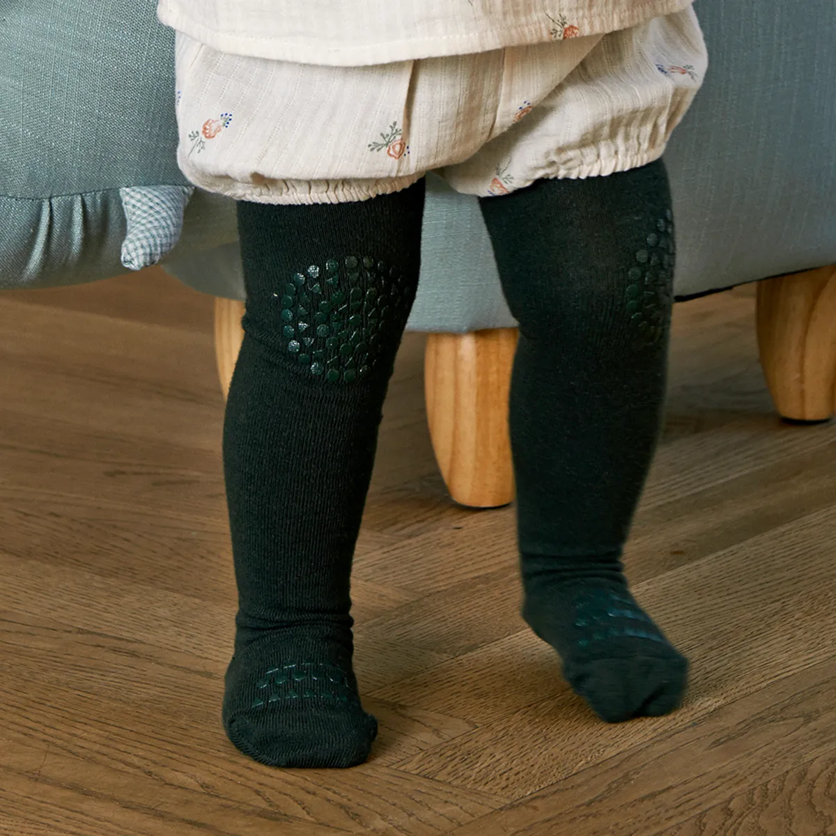 Non-slip crawling tights with grip for babies and toddlers - organic cotton- Forrest Green