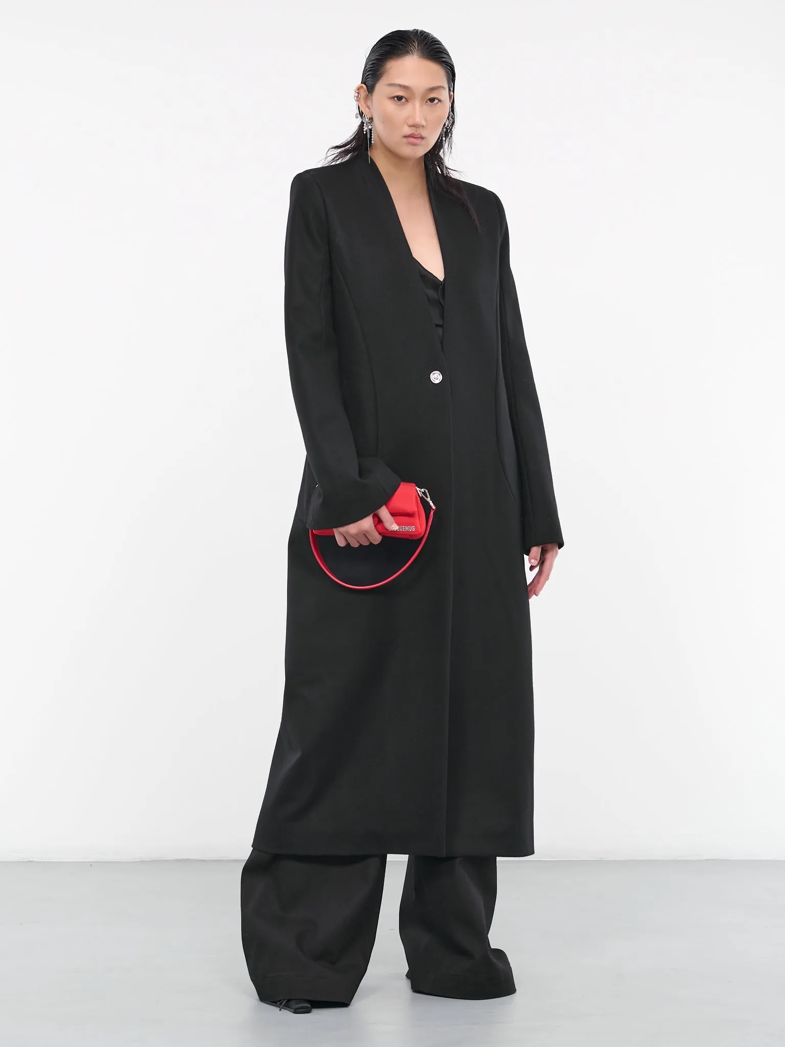 Paneled Wool Coat (CL25-BLACK)