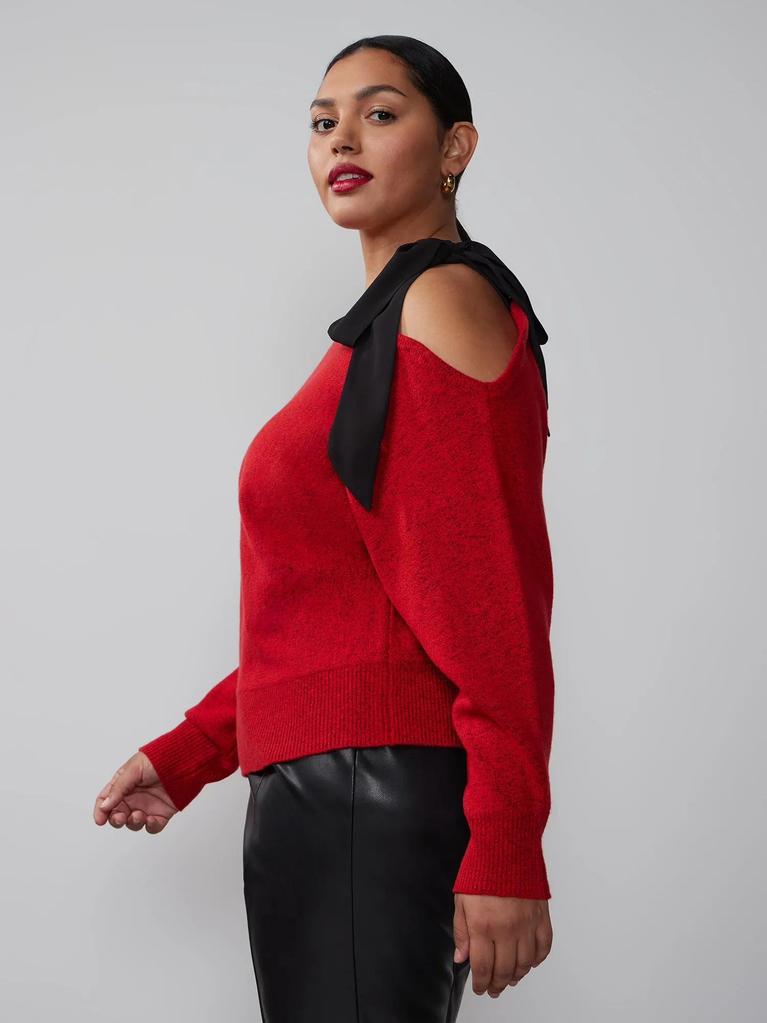 Plus Long Sleeve Velvet Bow Sweater