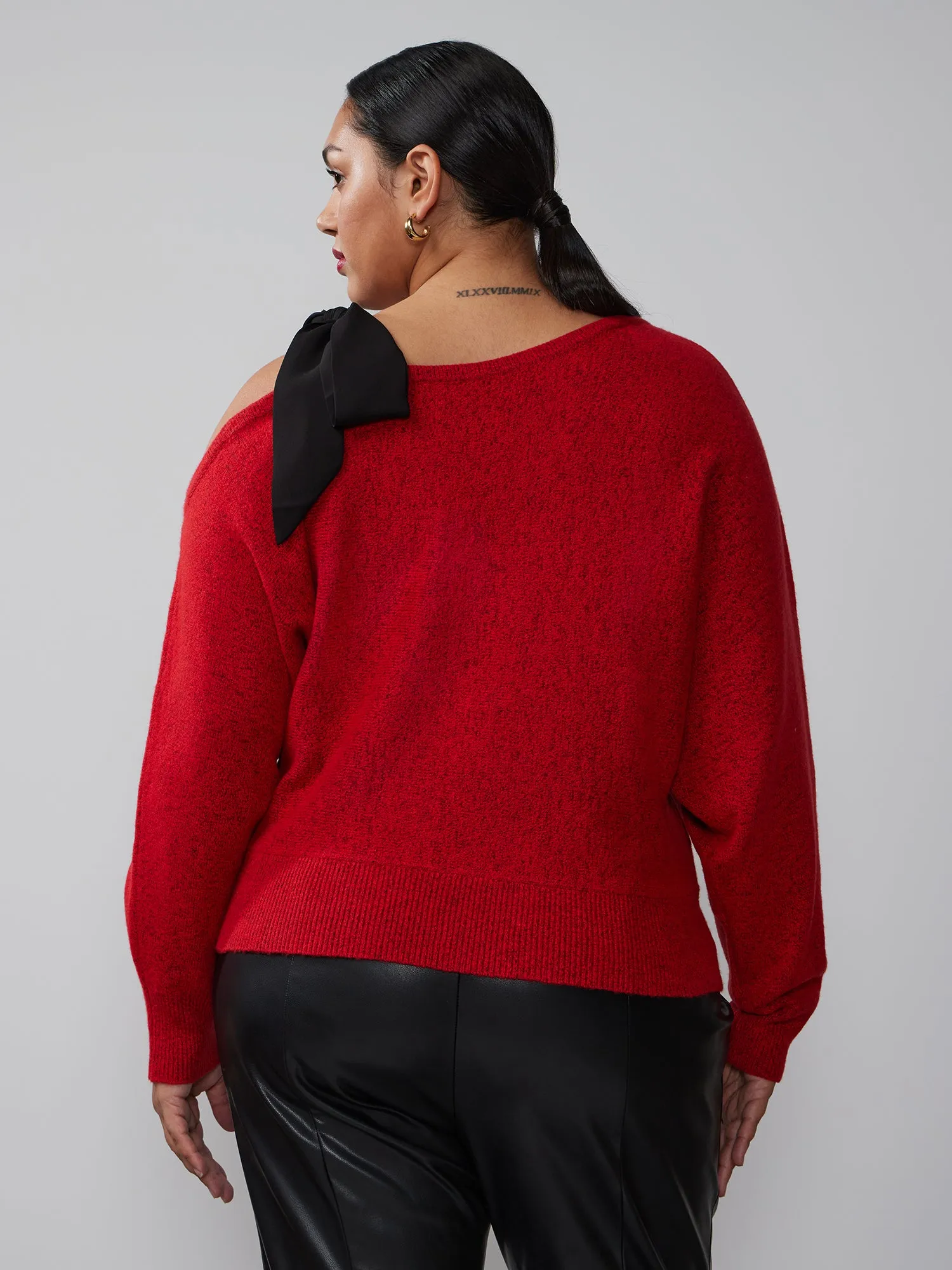 Plus Long Sleeve Velvet Bow Sweater