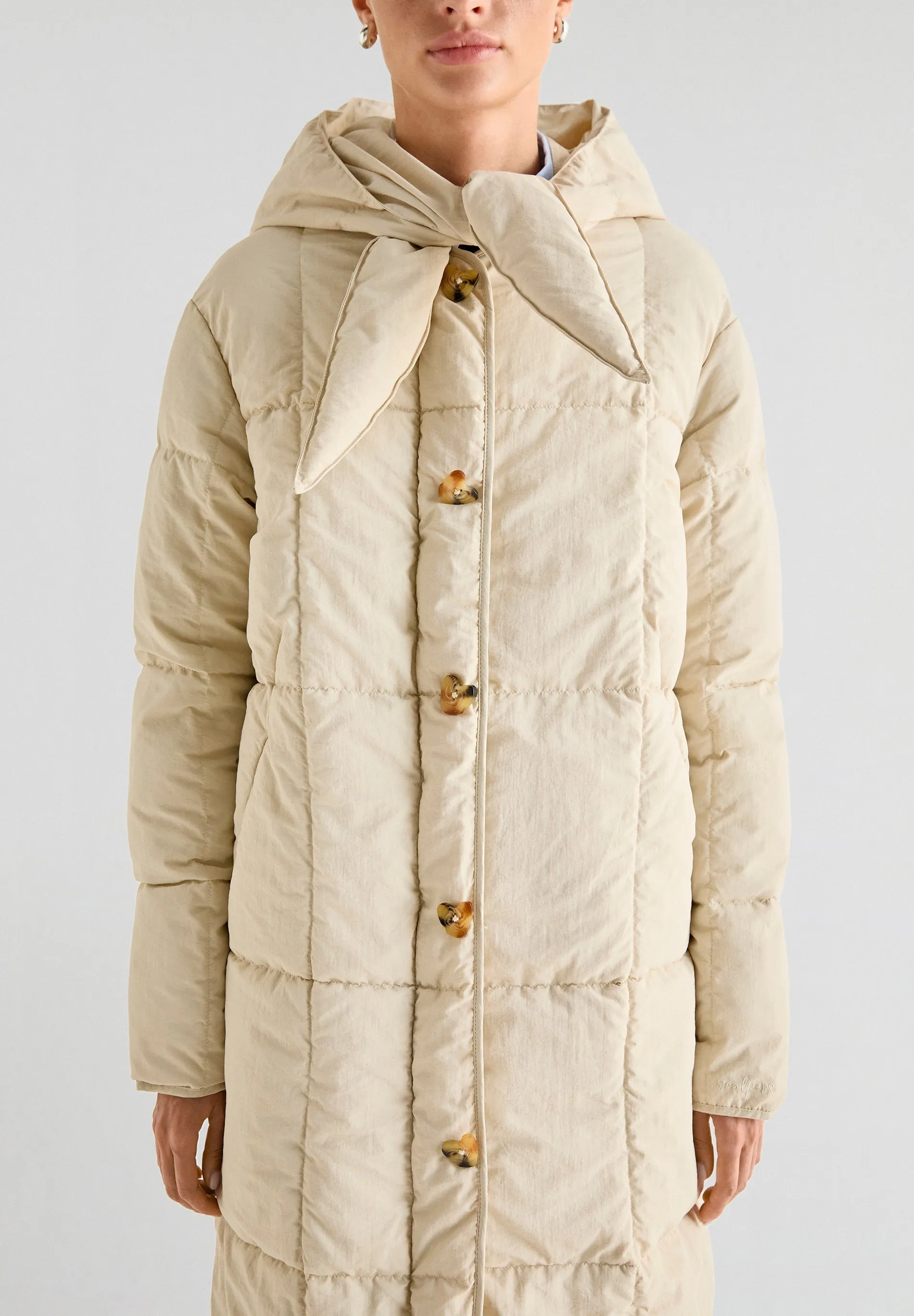 QUILTED COAT WITH REMOVABLE HOOD