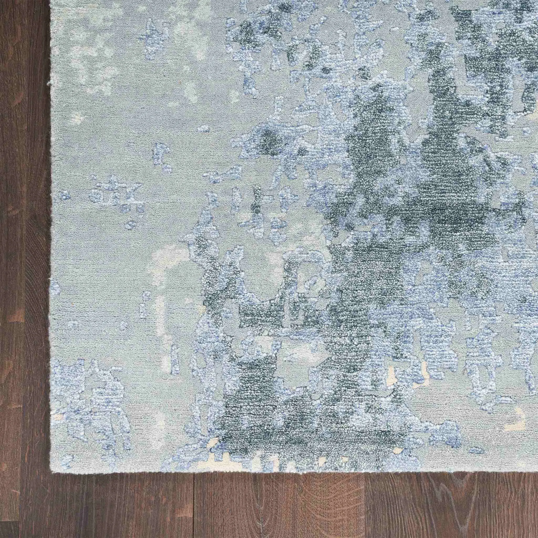 Silk Shadows SHA21 Transitional Rug