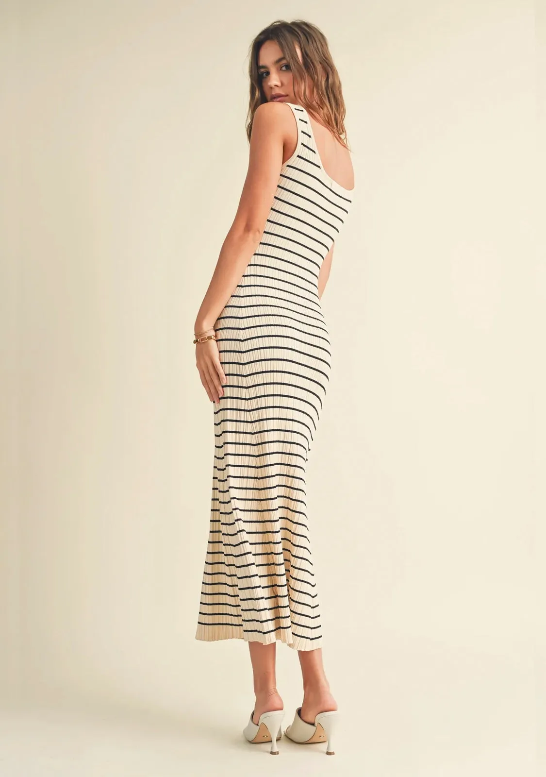 Striped Pattern Sleeveless Knitted Maxi Dress