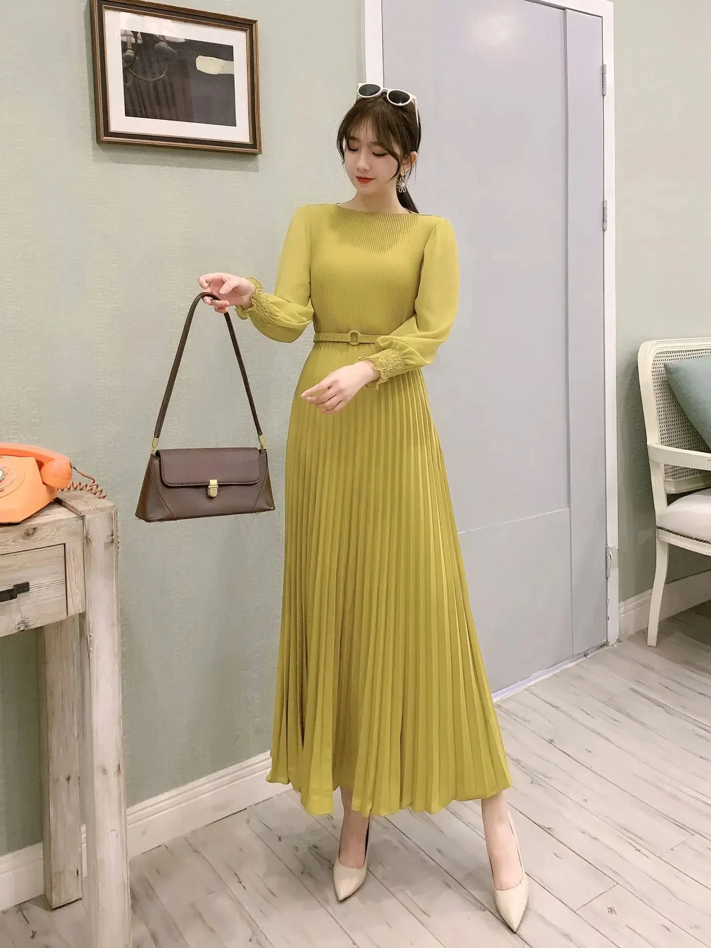 Women Slim Pleated Maxi Dress with Belt Female Streetwear Vintage dress Tie Front Dress  Robe